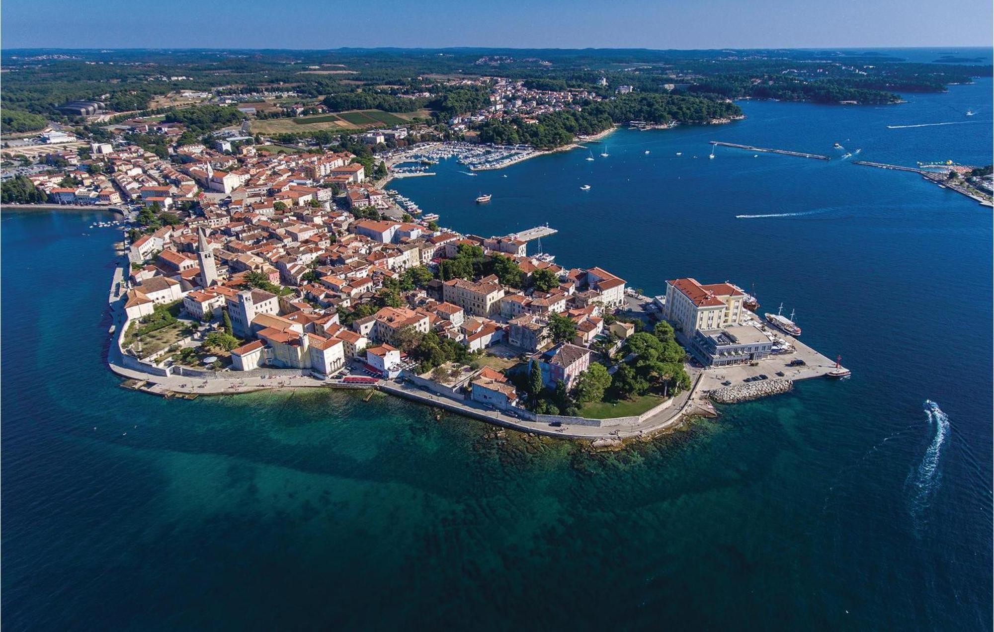 Cozy Apartment In Porec With Wifi Exterior foto